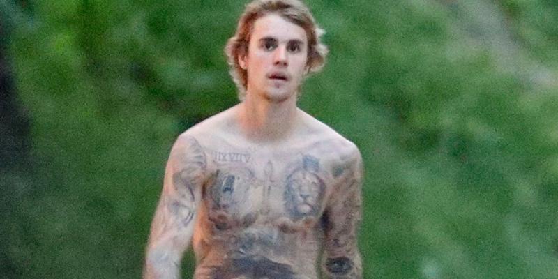 Justin bieber shirtless