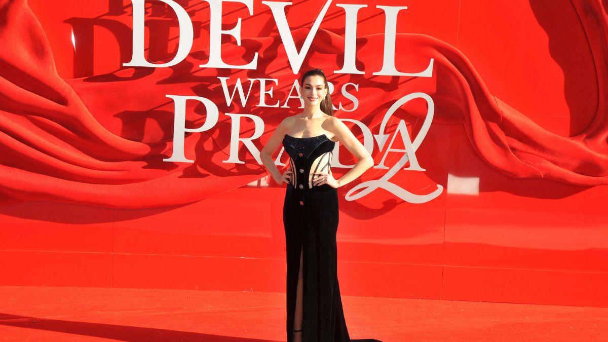 image of Anne Hathaway's trainer is Monique Eastwood.