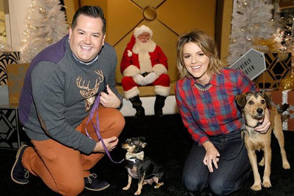 Attends the Beverly Center&#8217;s Holiday Pet Portraits Debut on Nove