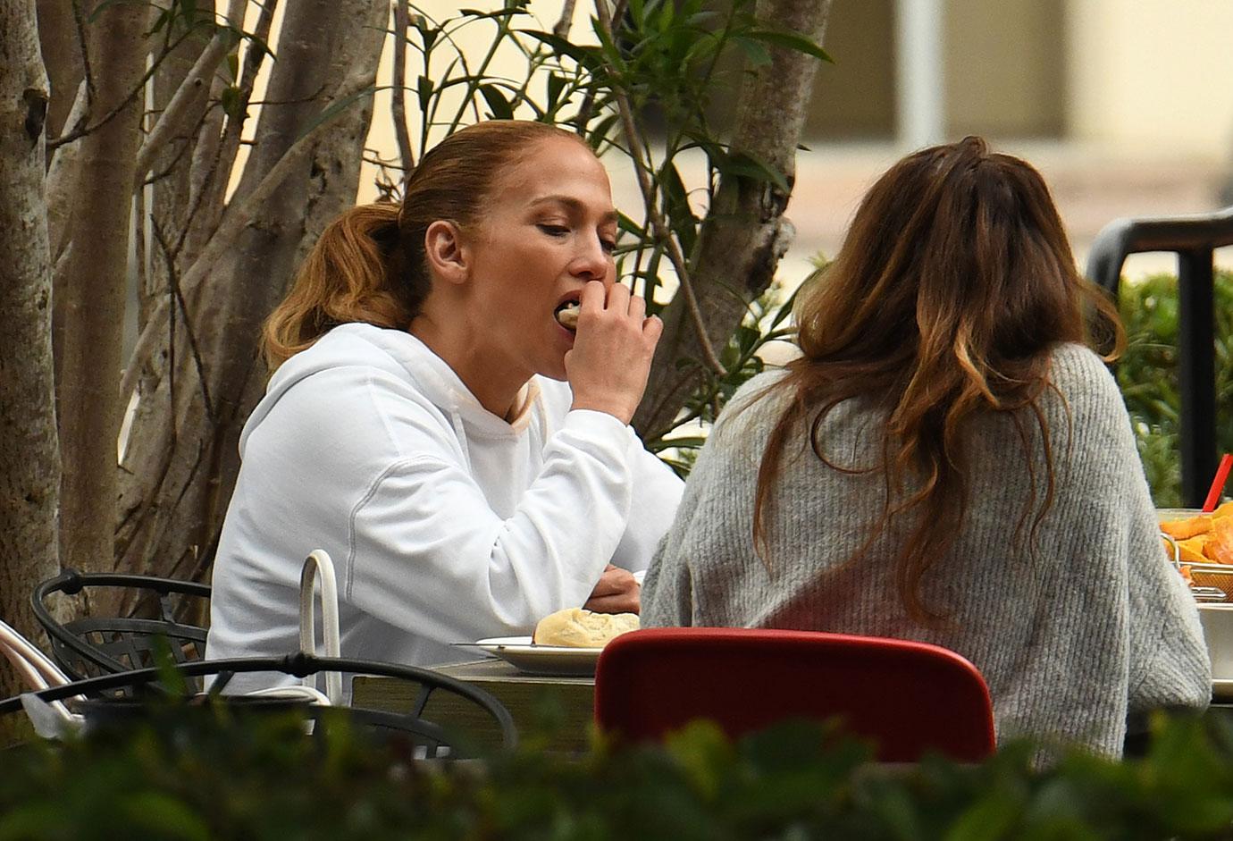 jennifer lopez leaves gym lunch with friends