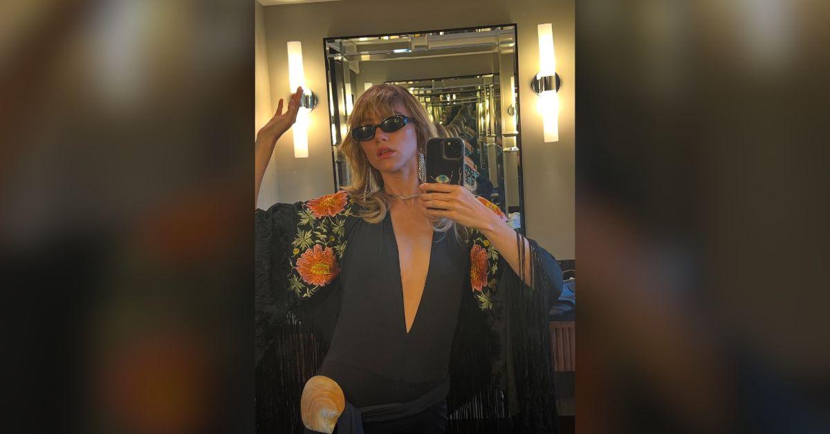 suki waterhouse flashes abs nearly see through sparkly top photos