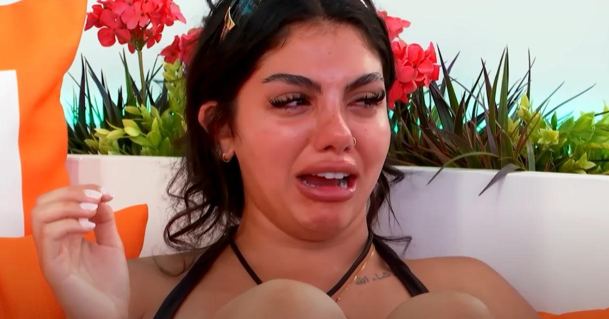 love island suicide curse stars deaths cyberbullying