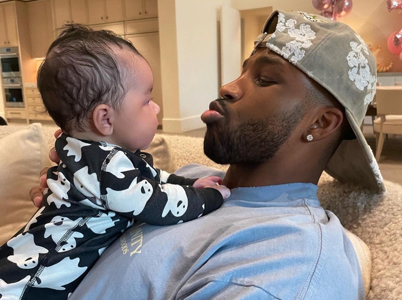 tristan thompson snubs khloe kardashians birthday baby daddye