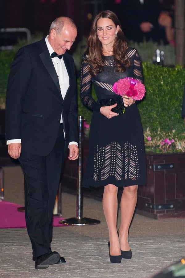 Kate middleton black dress