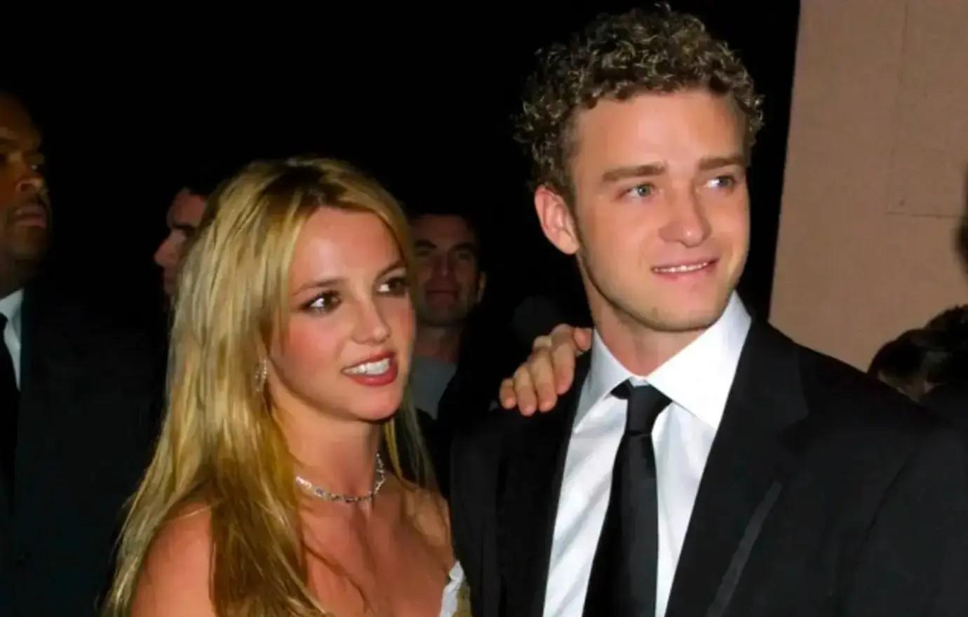 Justin Timberlake Jets Off To Cabo After Britney Spears Memoir Backlash 