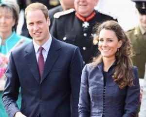 2011__04__Prince_William_Kate_Middleton_April13newsnea 300×240.jpg