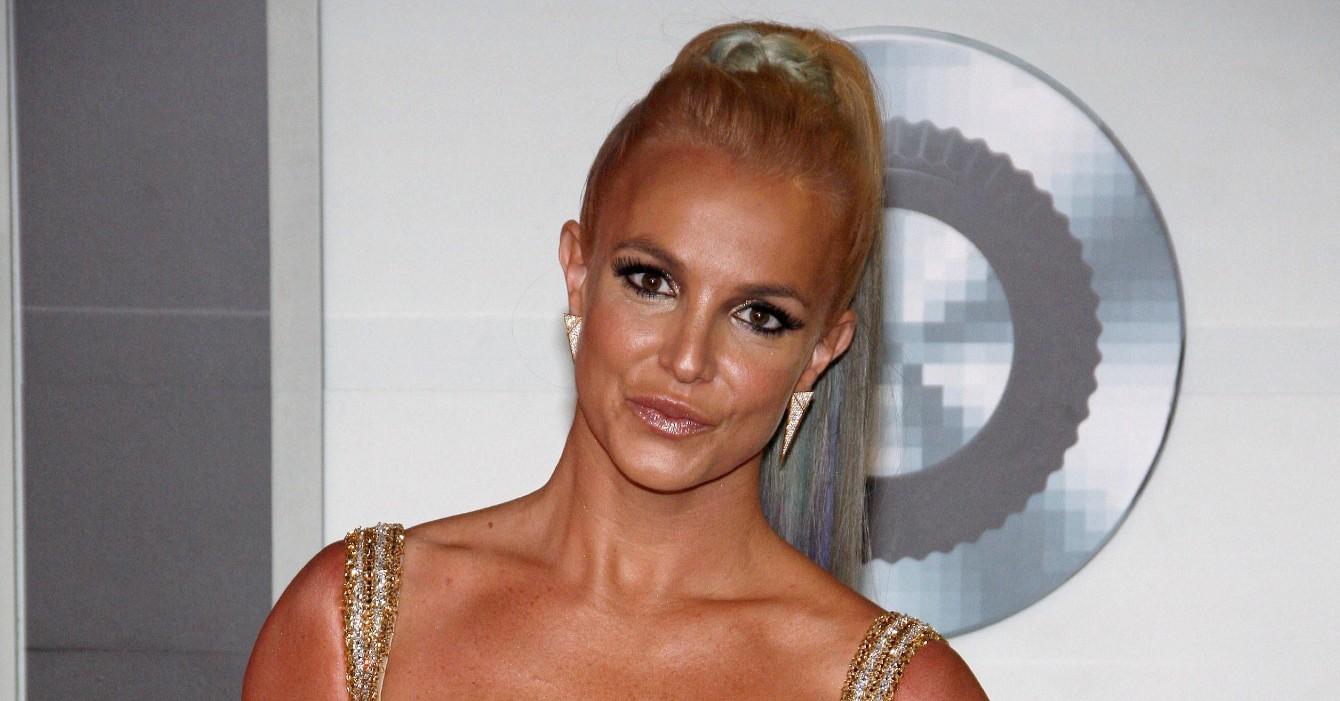 britney spears backtracks after slamming hasley