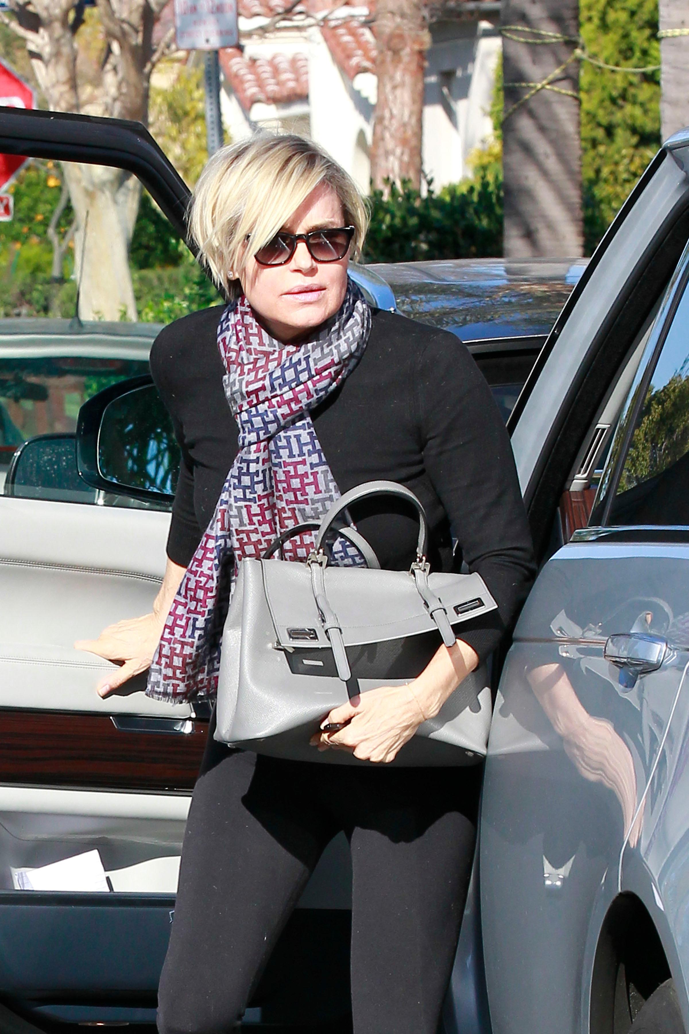 Yolanda Foster seen visiting a friend