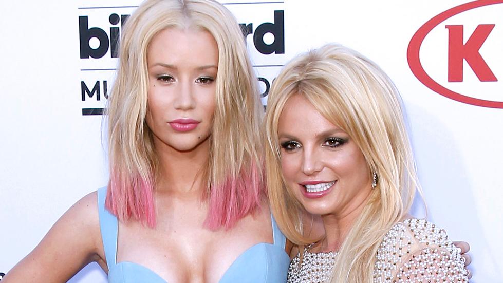 Celebrities arrive at the 2015 Billboard Music Awards