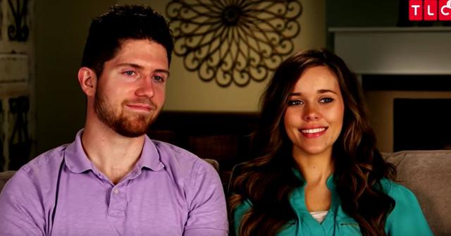 Jessa Duggars Husband Ben Seewald Is Dadgoals See The Video 