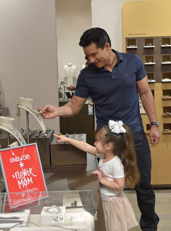 Mario lopez gia mother day gifts  0