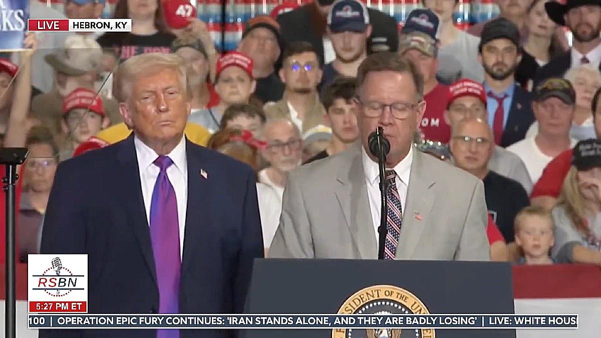 image of The CEO spoke for about  three minutes. 