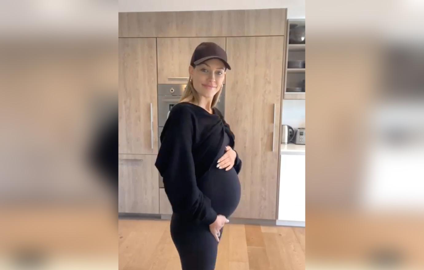 peta murgatroyd baby bump gallery