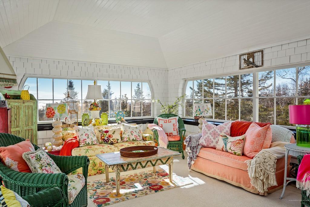 john travolta sitting room