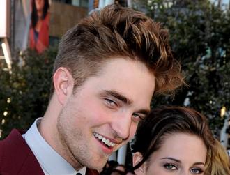 Robert pattinson kristen stewart nov2 elope_0.jpg