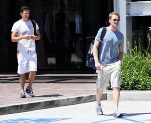 2010__08__Neil_Patrick_Aug16_42 300×245.jpg