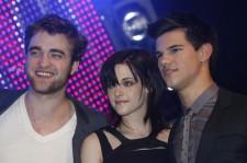 2009__11__wenn8253900 225×149.jpg