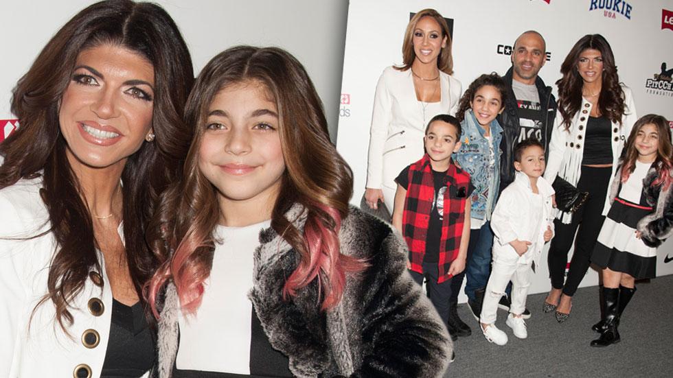 Marriage Troubles?! Teresa Giudice Attends Fashion Week Event Without ...