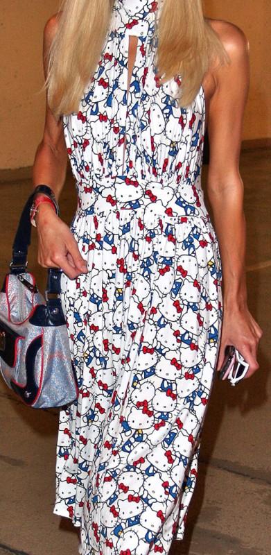 2009__07__full_paris_hilton_006_wenn5328986 391×800.jpg