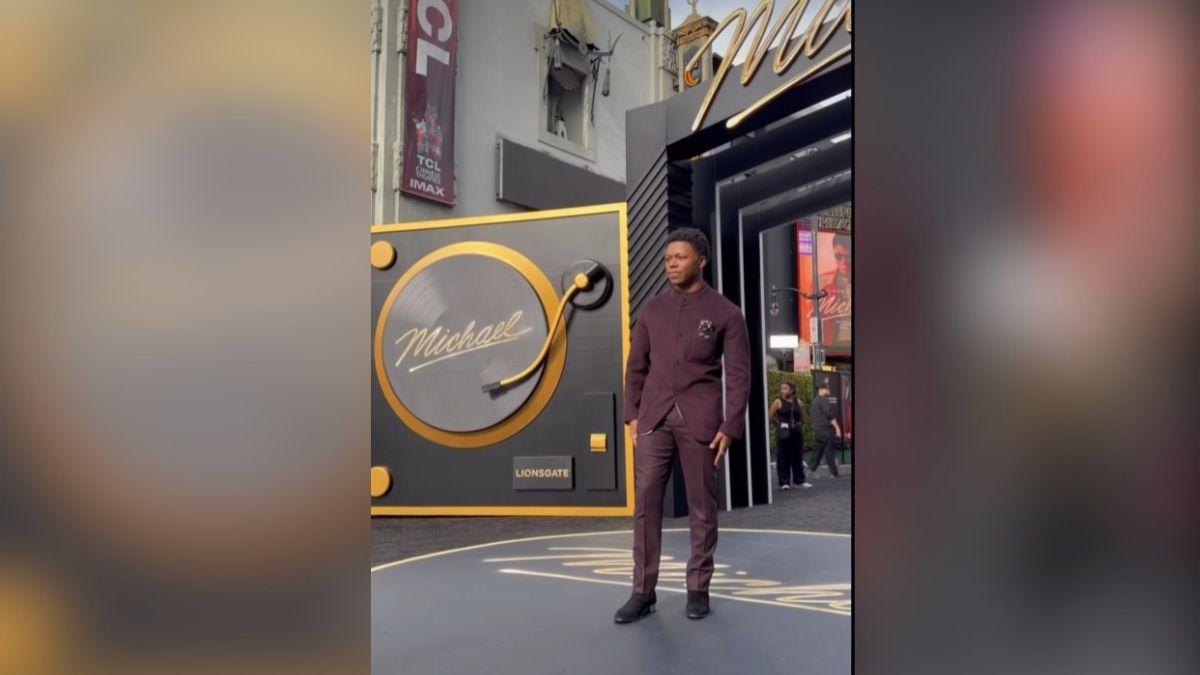 image of The performer said 'theater is my first love.' 