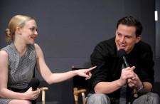 2010__02__Amanda_Seyfried_Channing_Tatum_Feb5_mainhorz 225×146.jpg