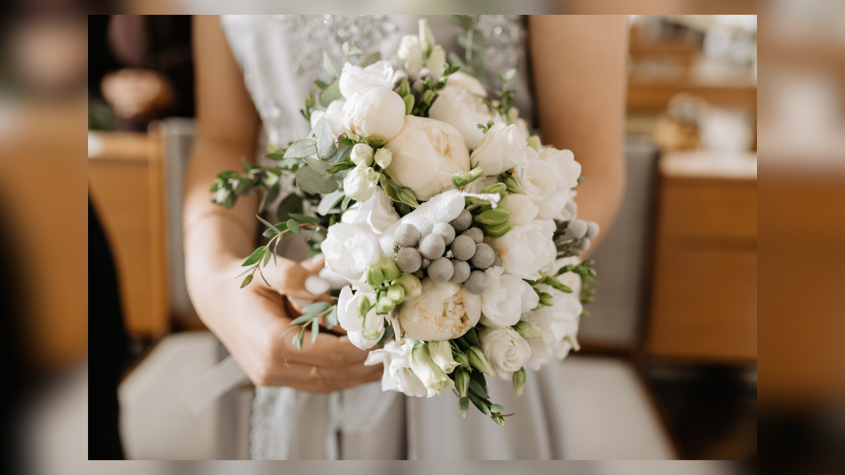 why royal bouquets still shape wedding trends