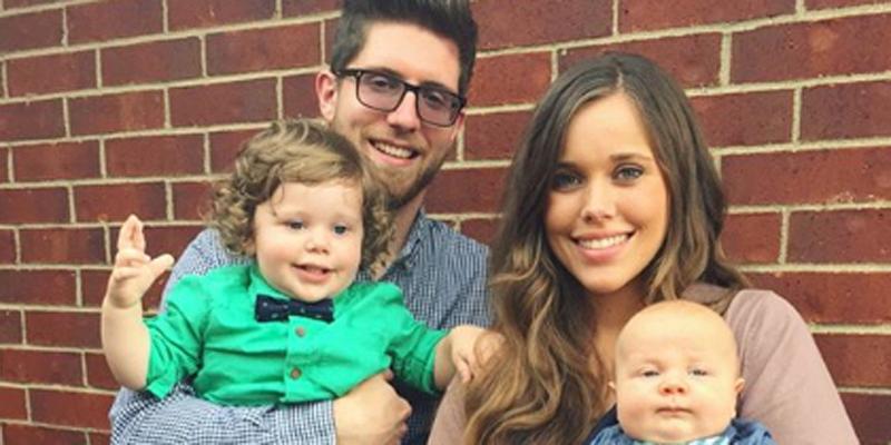 Jessa duggar claps back after mom shaming hero