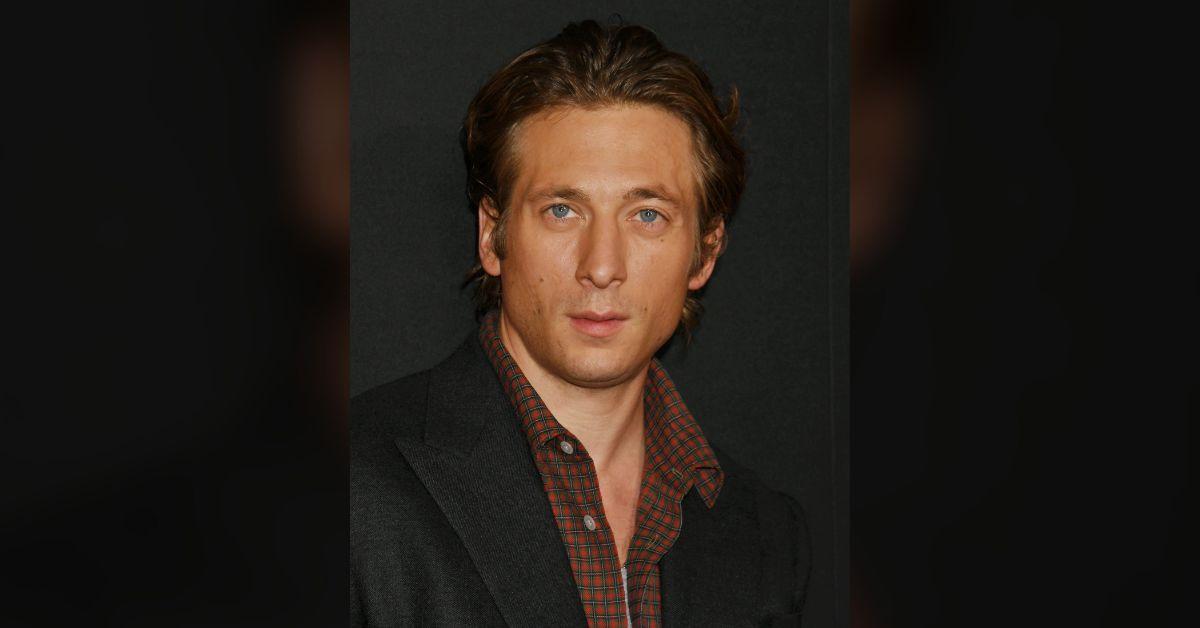 Photo of Jeremy Allen White stars in 'Springsteen: Deliver Me from Nowhere,' a Bruce Springsteen biopic.