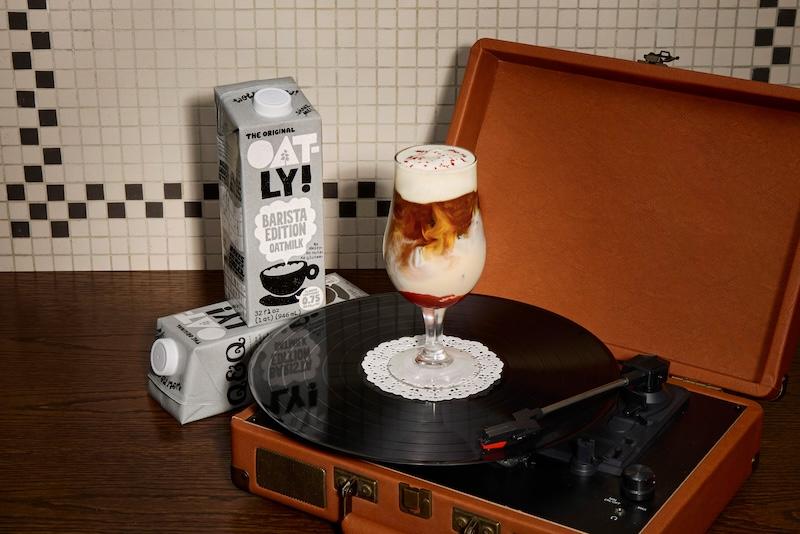 oatlyyaejigochujang latte