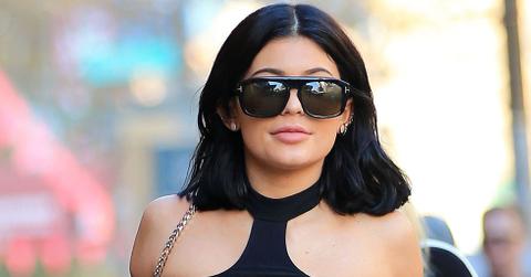 Kylie Jenner cups her right breast when walking in the streets of NYC