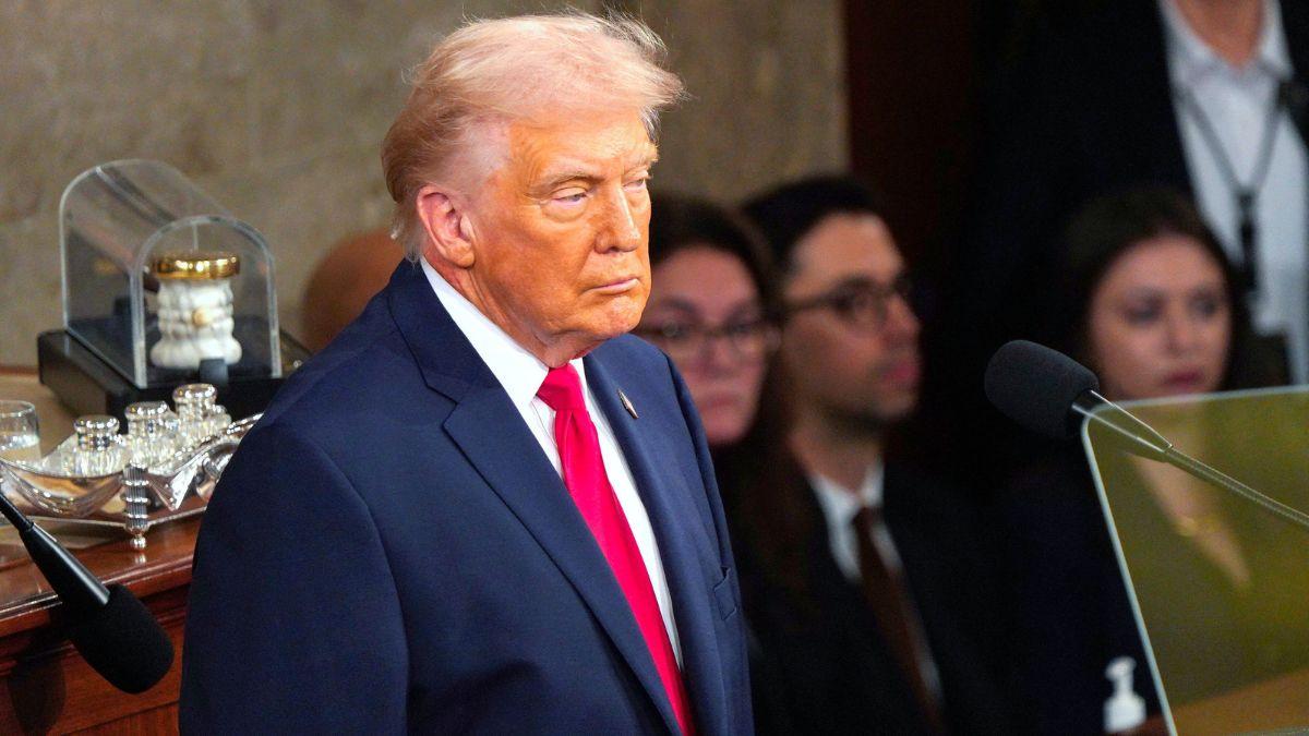 Image of Some say the president has gotten good at hiding his bruises, but they're getting harder to conceal.