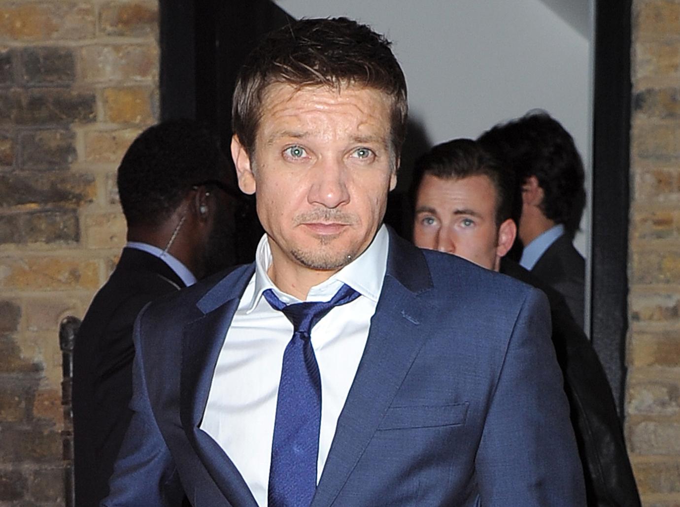 jeremy renner gallery