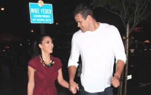 2011__05__Kim_Kardashian_Kris_Humphries_May25newsnea 300×189.jpg