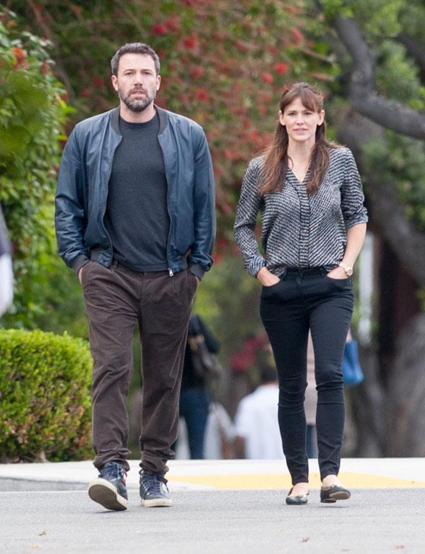 Ben affleck jennifer garner reconciling give up