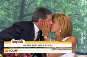 2011__08__Hoda Kotb Boyfriend Jay Aug9ne 300×197.jpg