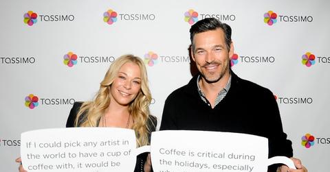 Leann Rimes and Eddie Cibrian with mugs