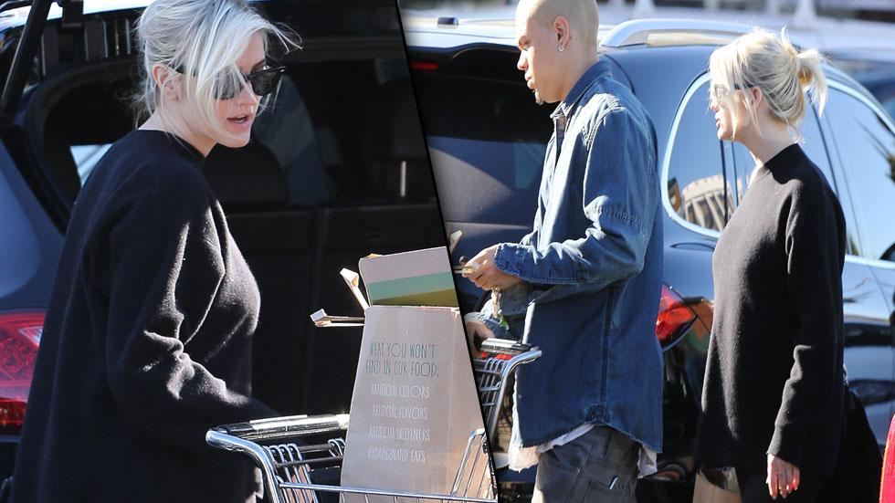 Ashlee Simpson Baby Bump