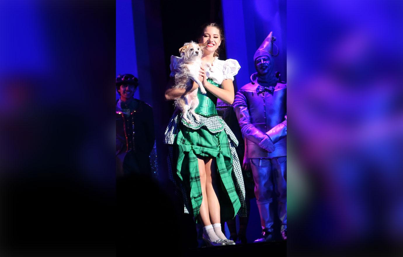 Mackenzie Ziegler takes a last bow at the closing show of  The Wonderful Winter of Oz