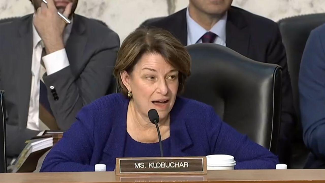 Image of Sen. Amy Klobuchar pointed out the difference between the Hawkeyes and Atlanta Hawks.