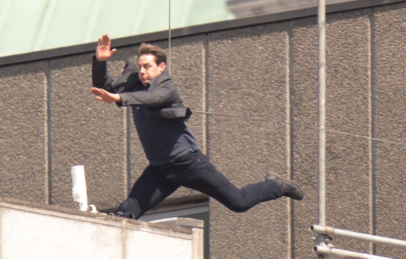 tom cruise seems think invincible do own stunts