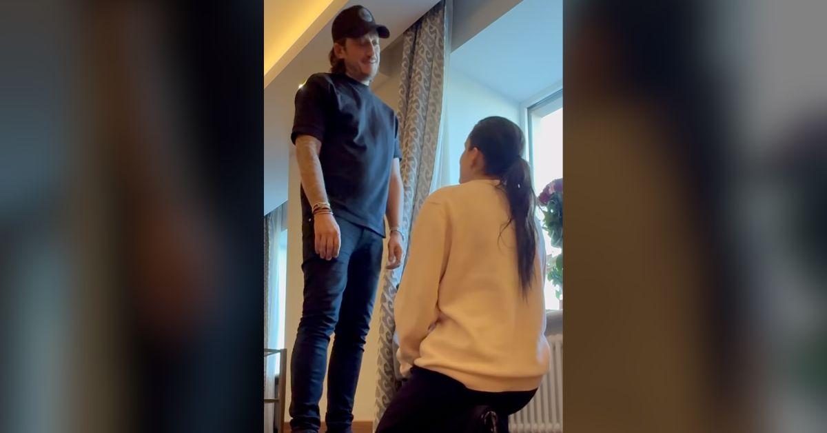 Image of Bella Thorne proposed to Mark Emms.