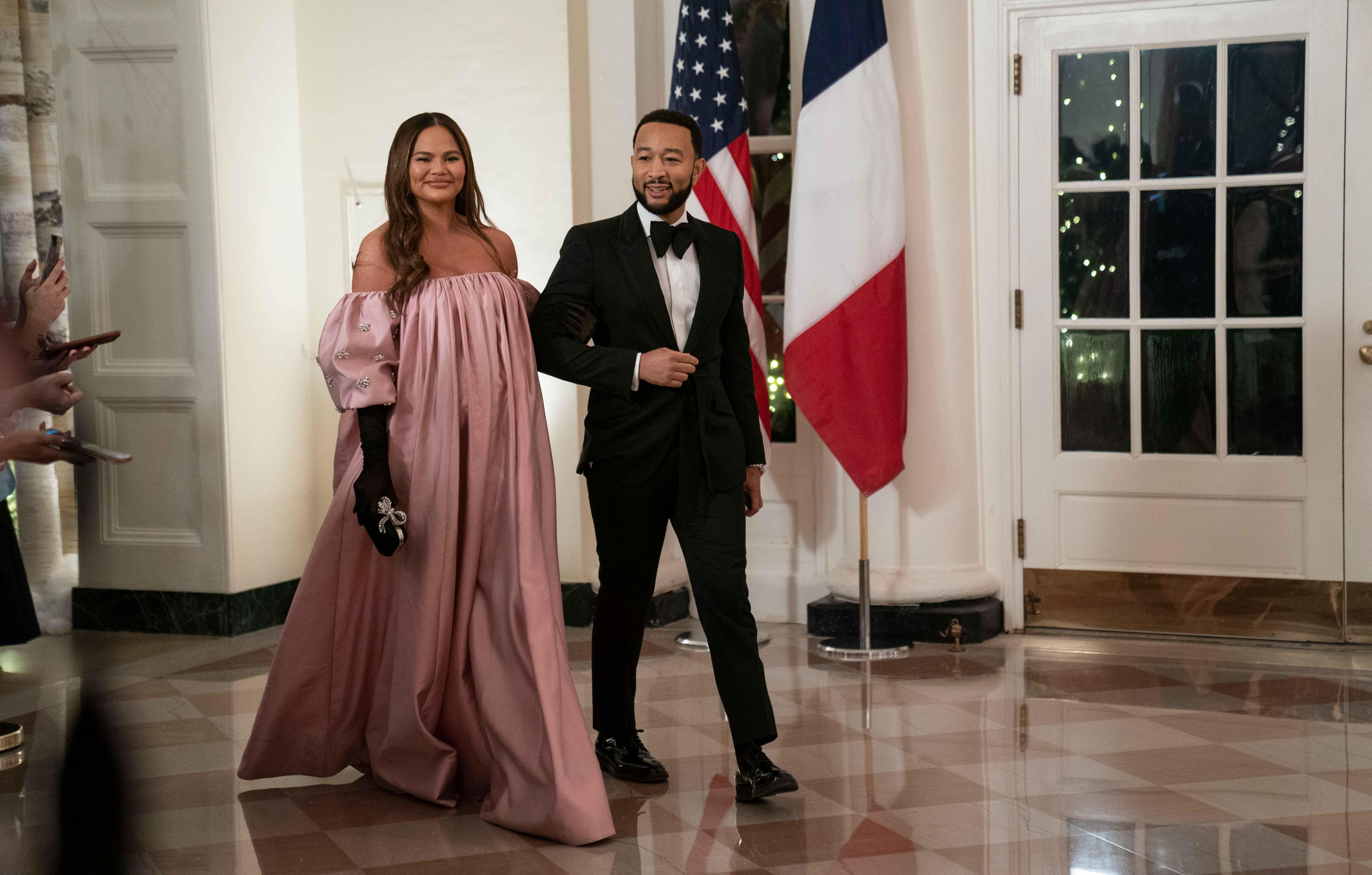 Chrissy Teigen & John Legend Shine At The White House Photos