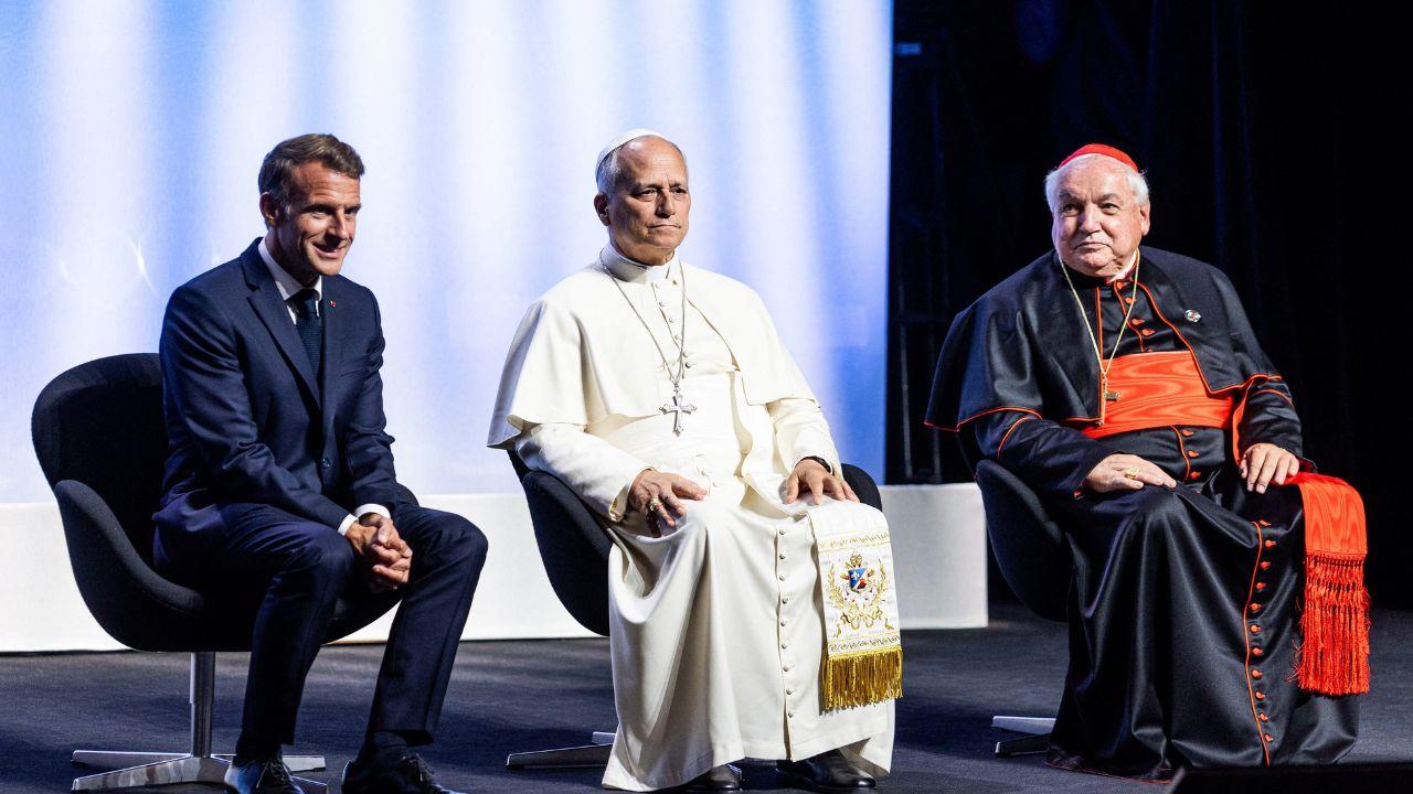 Image of A media scholar explained why religious leaders belonged in the AI debate.