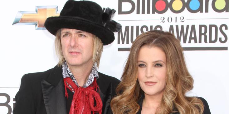 Lisa Marie Presley’s Twins Taken Into Protective Custody — Amid Stomach