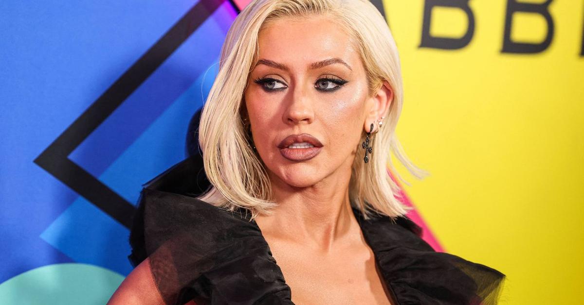 Christina Aguilera Looks Unrecognizable With Blonde Hair and&hellip;