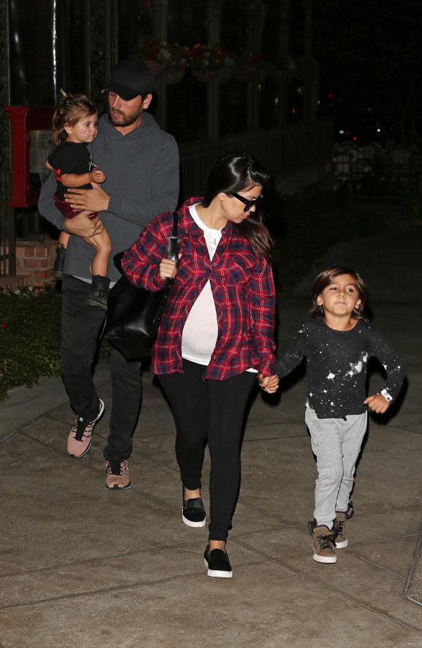 Kourtney kardashian scott disick mason penelope