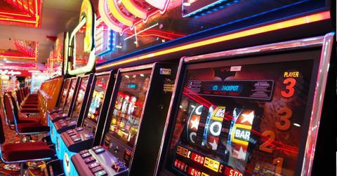 how to spot the difference between a tight and loose slot machine