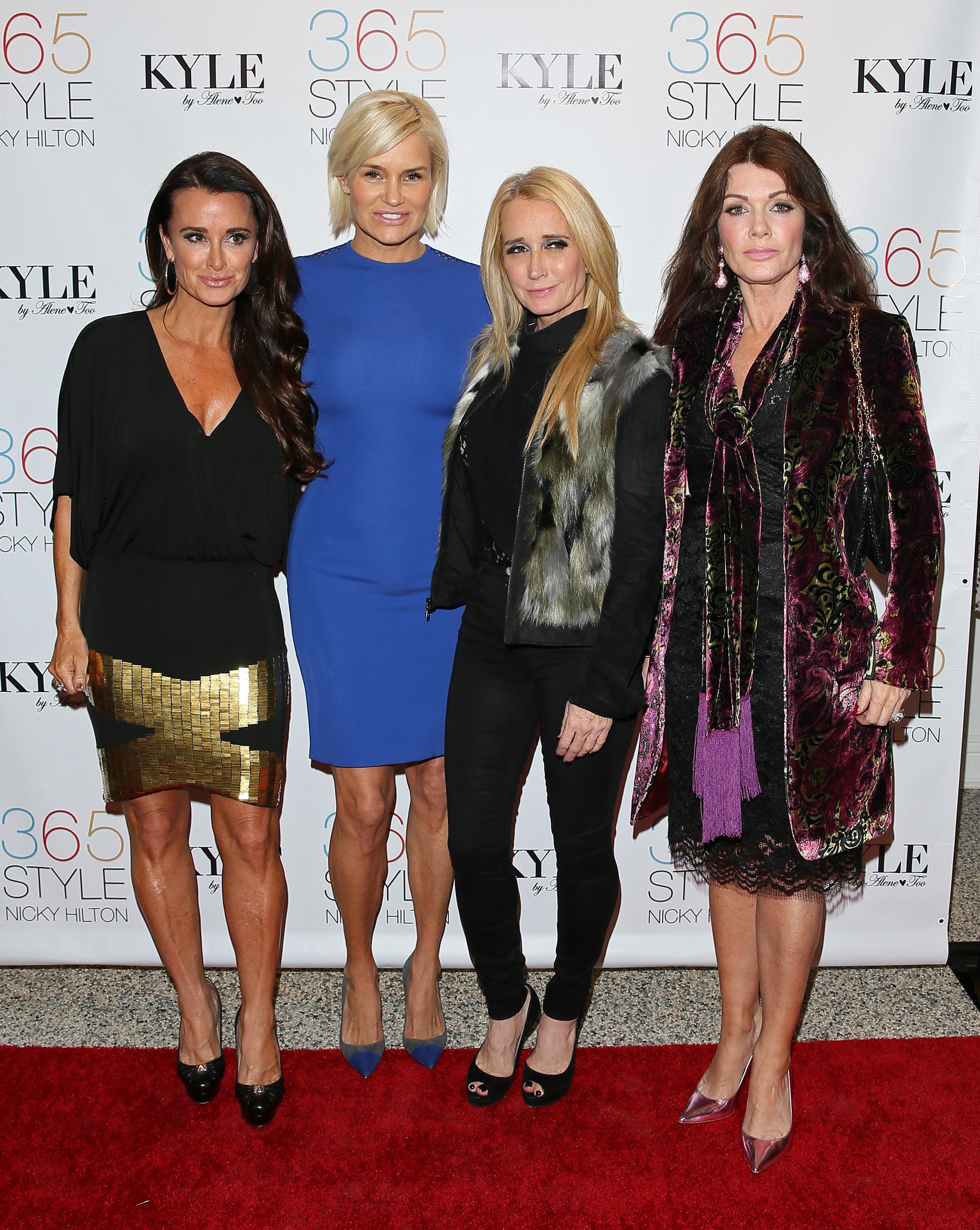 Kim richards cries apologizes rhobh