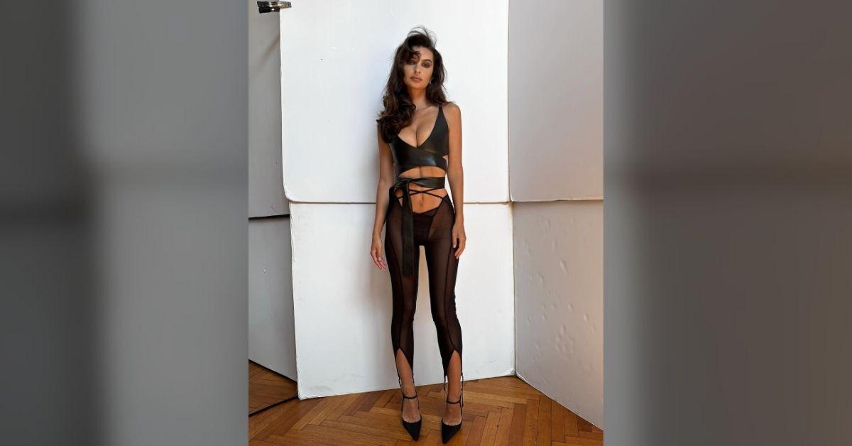 Photo of Emily Ratajkowski fans loved her new photo series.