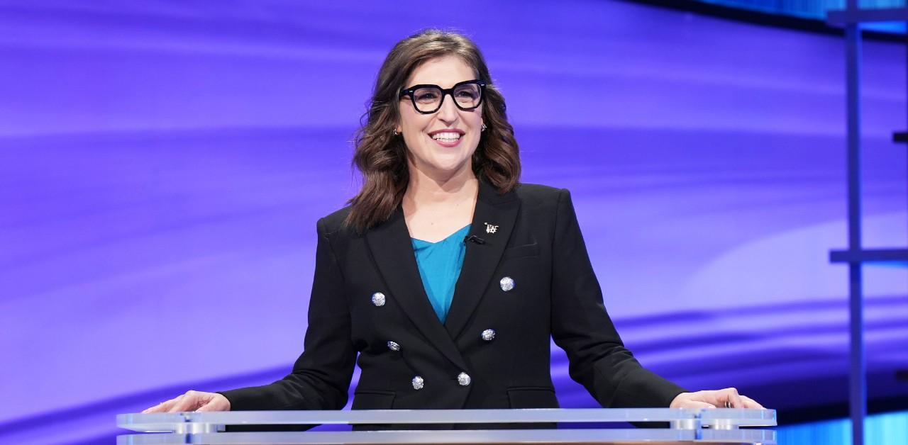 mayim bialik feels useless irrelevant jeopardy fans root ken jennings host